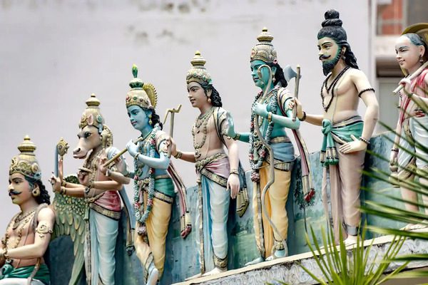 kham-pha-den-Sri-Srinivasa-Perumal2